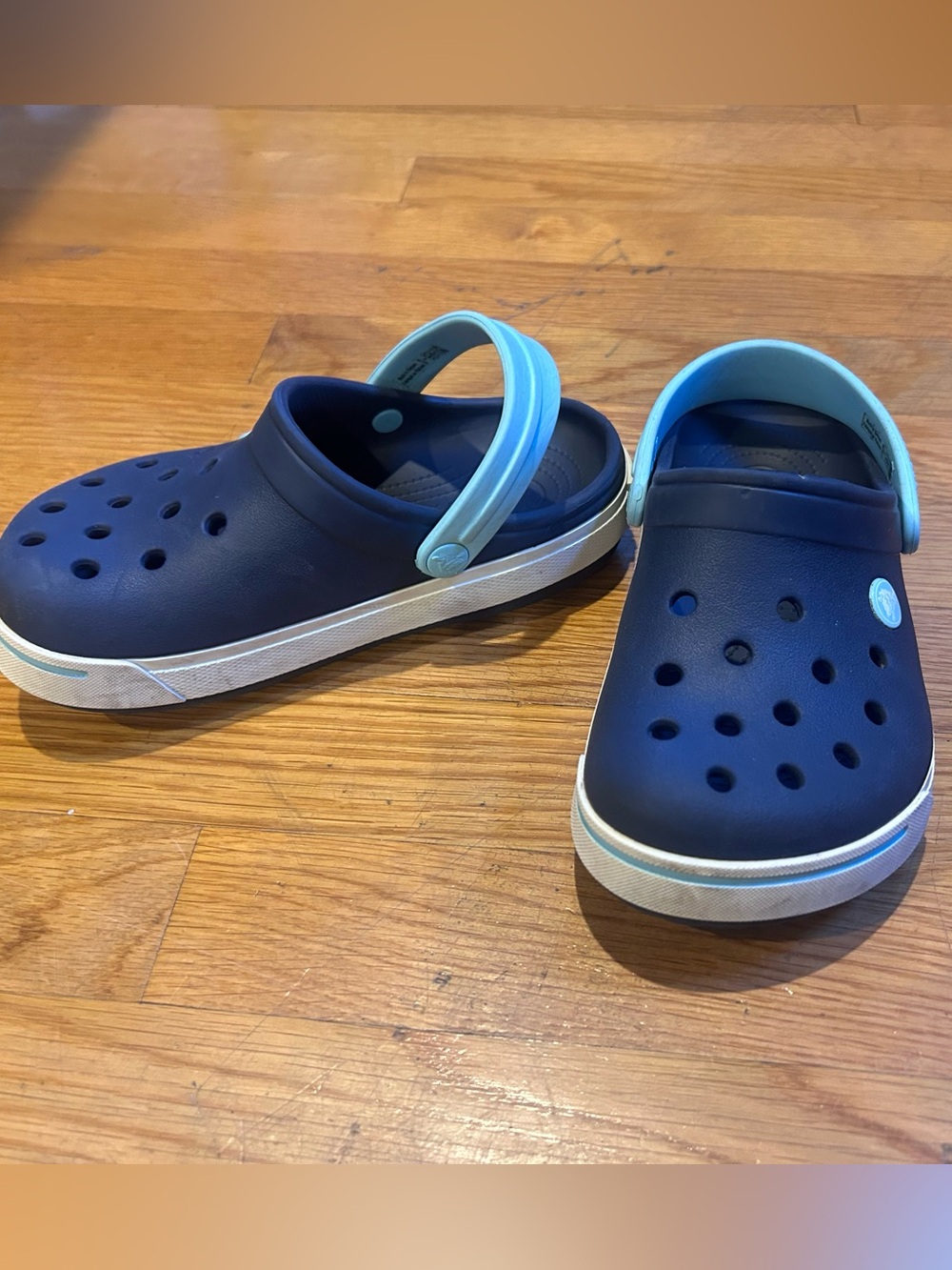 EUC Navy J2 crocs